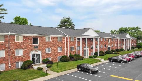 3890 Williamsburg Way, Columbus, IN 47203