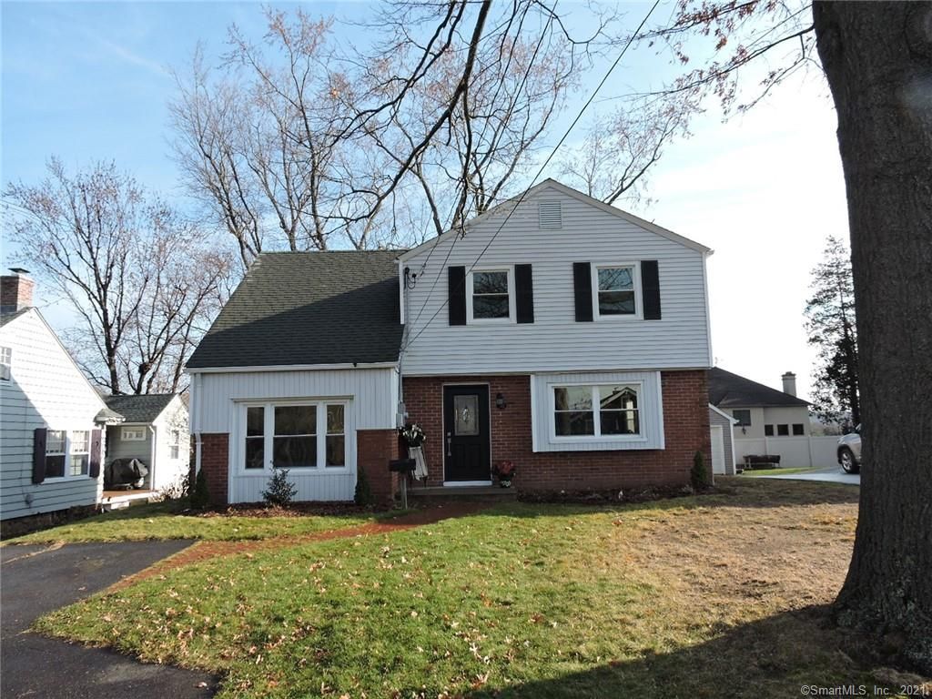 38 Theodore St, Newington, CT 06111