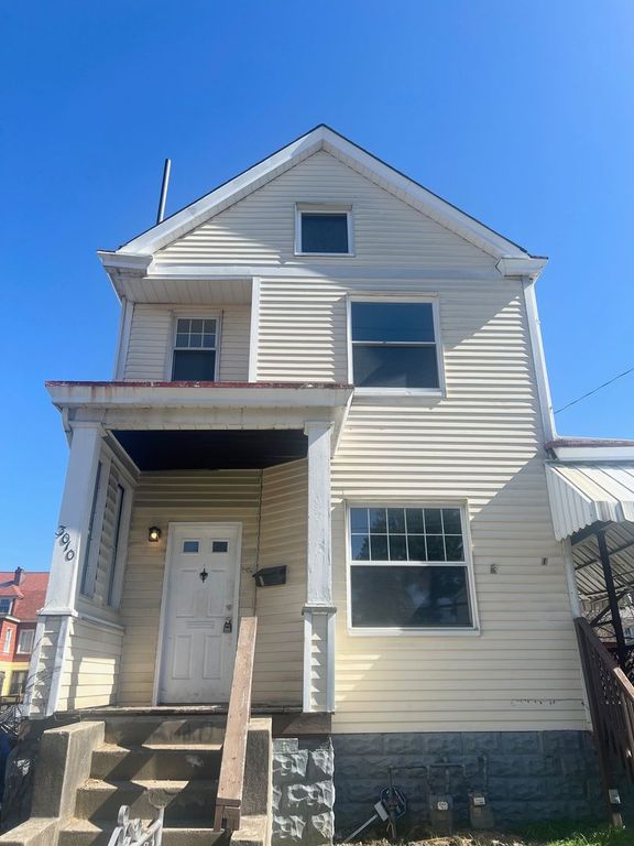 3010 Zephyr Ave, Pittsburgh, PA 15204