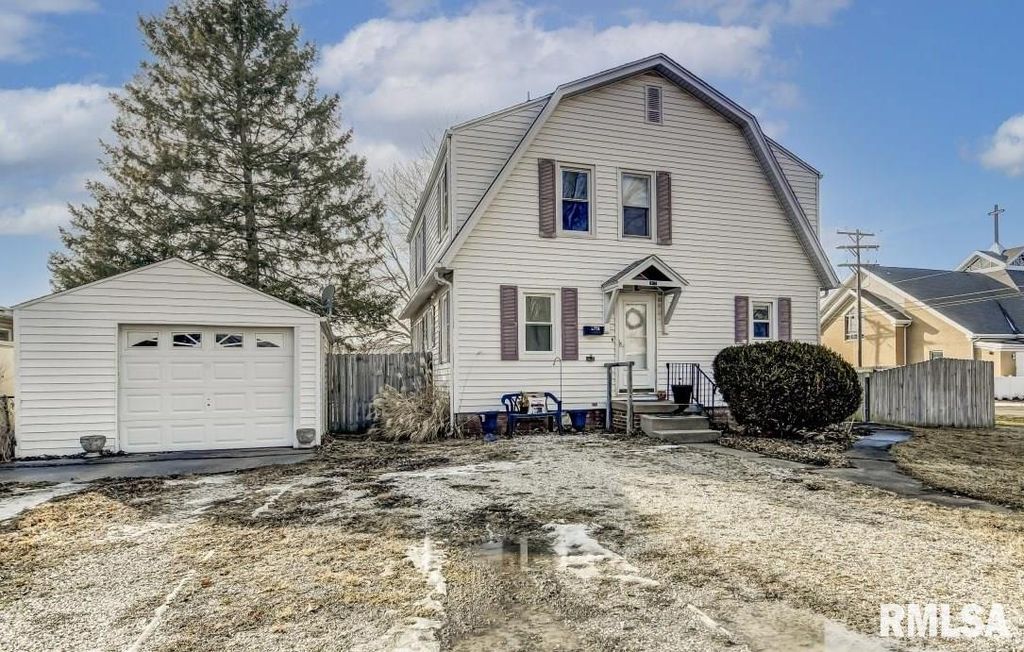 2701 S State St, Springfield, IL 62704 - See Est. Value, Schools & More