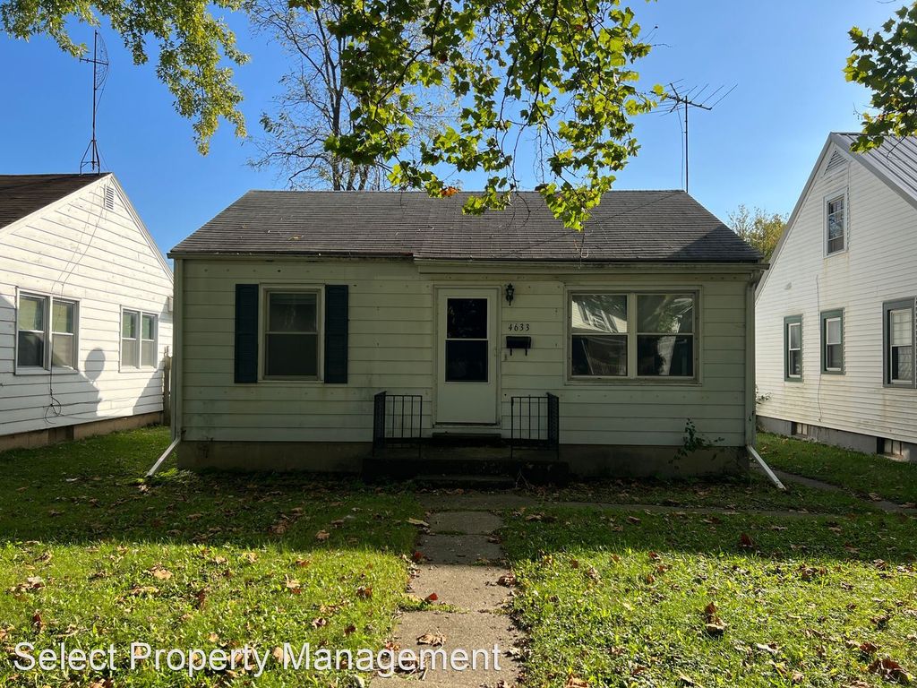 4633 Hanna St, Fort Wayne, IN 46806