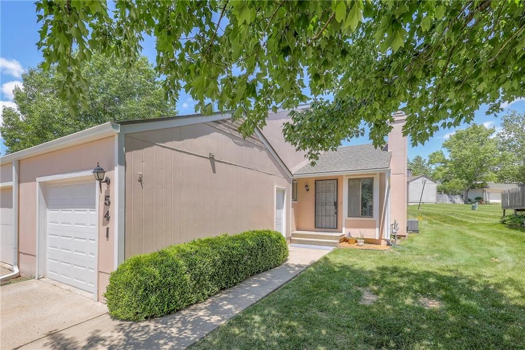 541 NW Valleybrook Rd, Blue Springs, MO 64014 MLS 2493400 Trulia