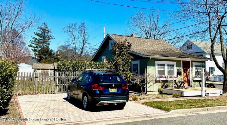 1110 5th Ave, Wall Township, NJ 07719