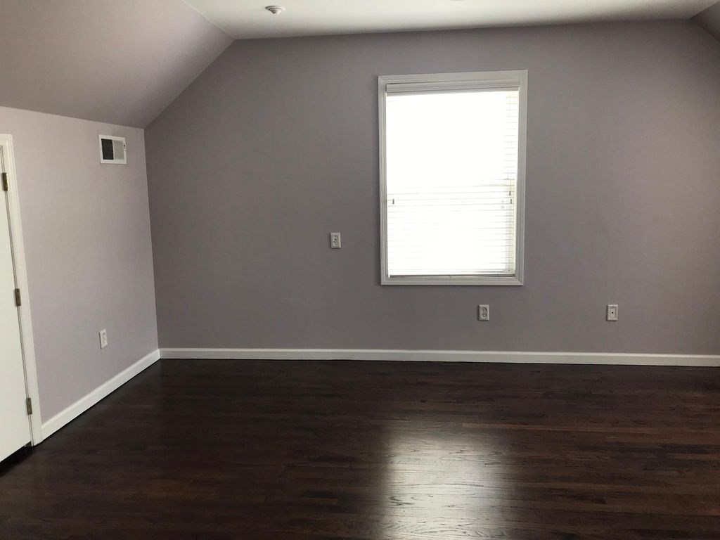 54 Myrtle Ave, Stamford, CT 06902