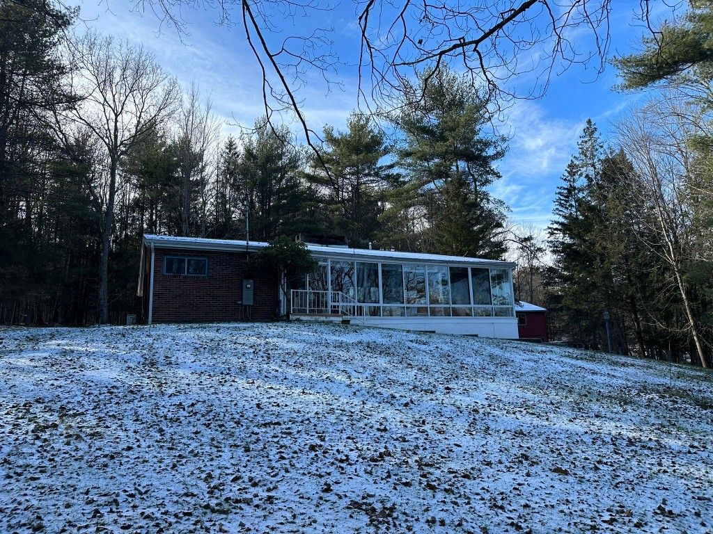 1952 Glenwood Rd, Vestal, NY 13850 MLS 323842 Trulia