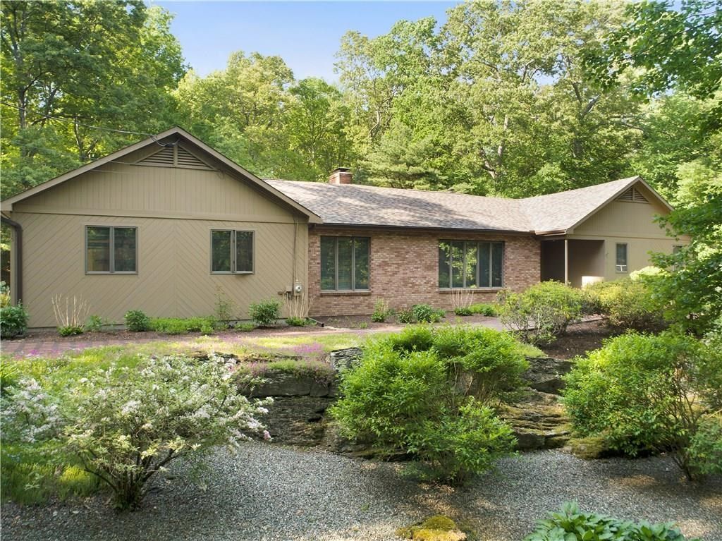 215 Knollridge Dr, North Smithfield, RI 02896 Trulia