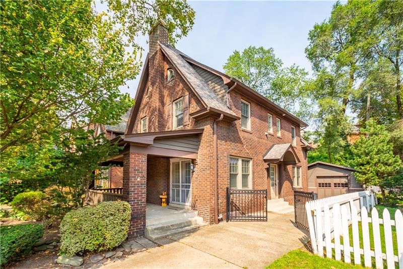 6747 Wilkins Ave, Pittsburgh, PA 15217