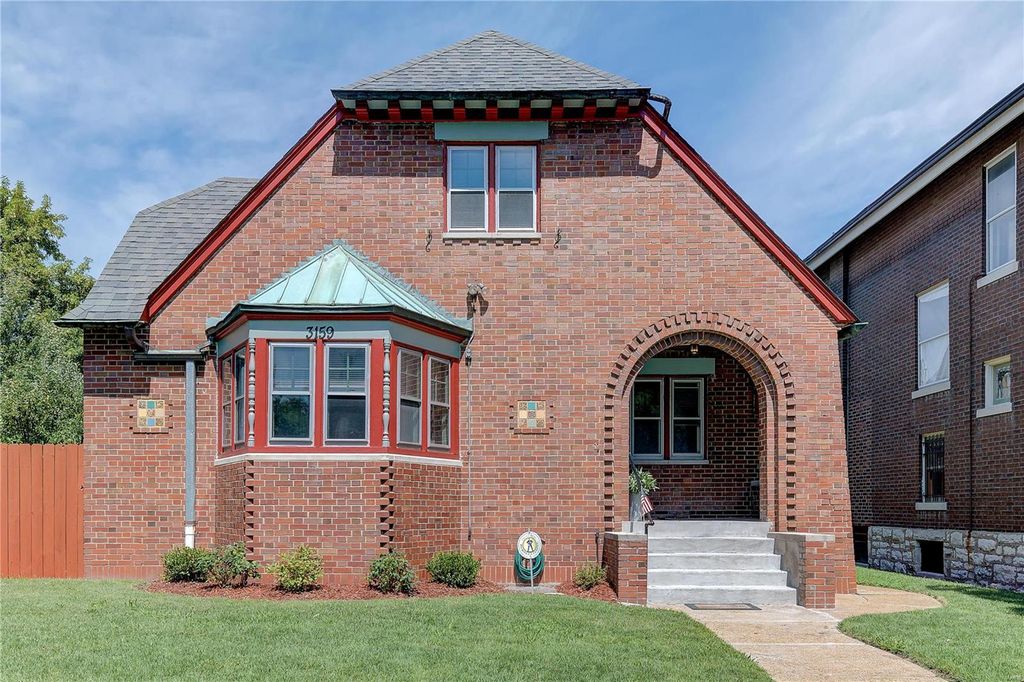 3159 Allen Ave, Saint Louis, MO 63104