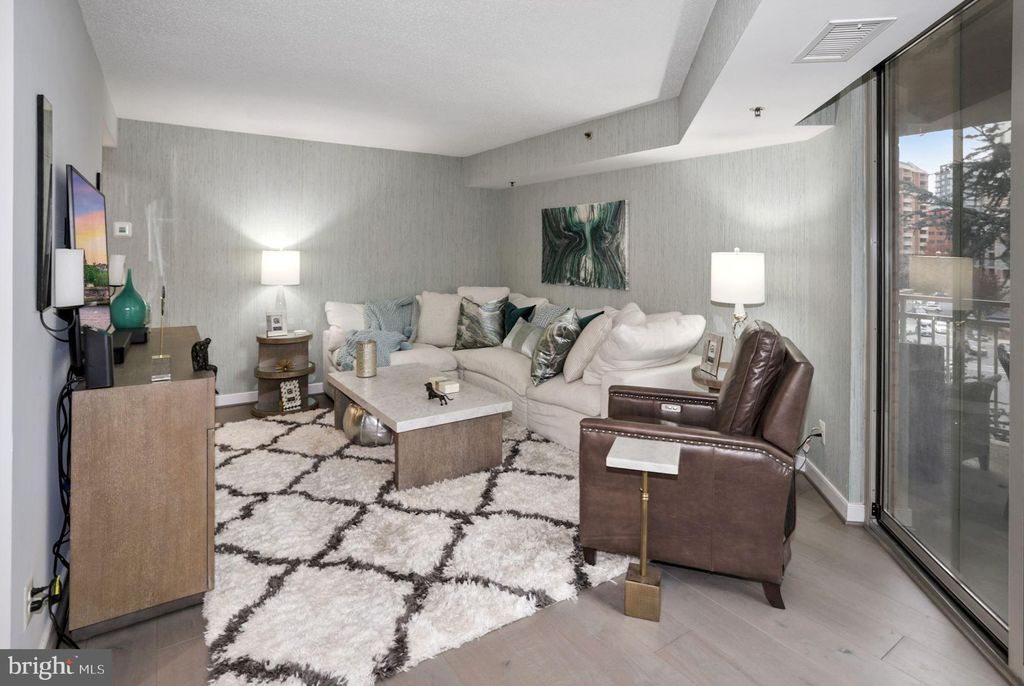 7500 Woodmont Ave #S507, Bethesda, MD 20814