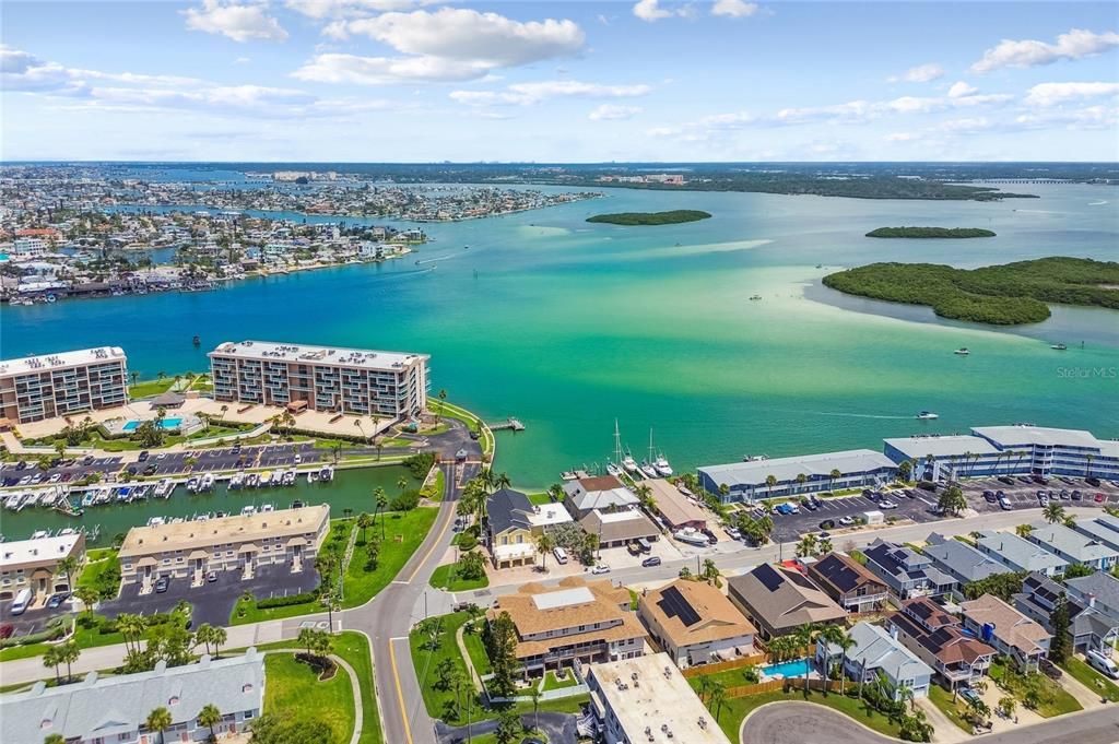 219 126th Ave, Treasure Island, FL 33706