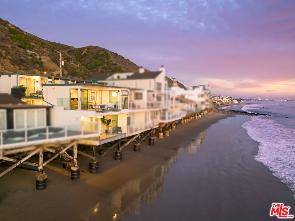 19046 Pacific Coast Hwy, Malibu, CA 90265