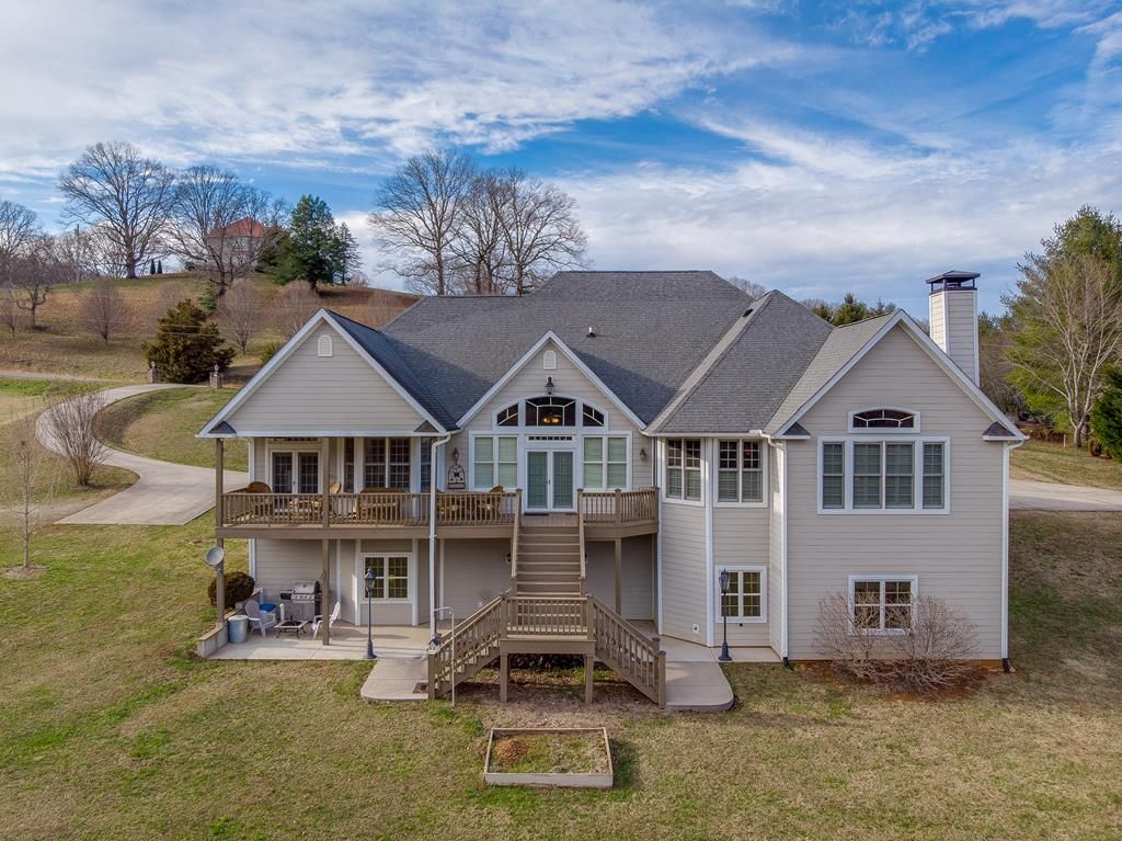 90 Patton Downs Rd, Franklin, NC 28734 Trulia