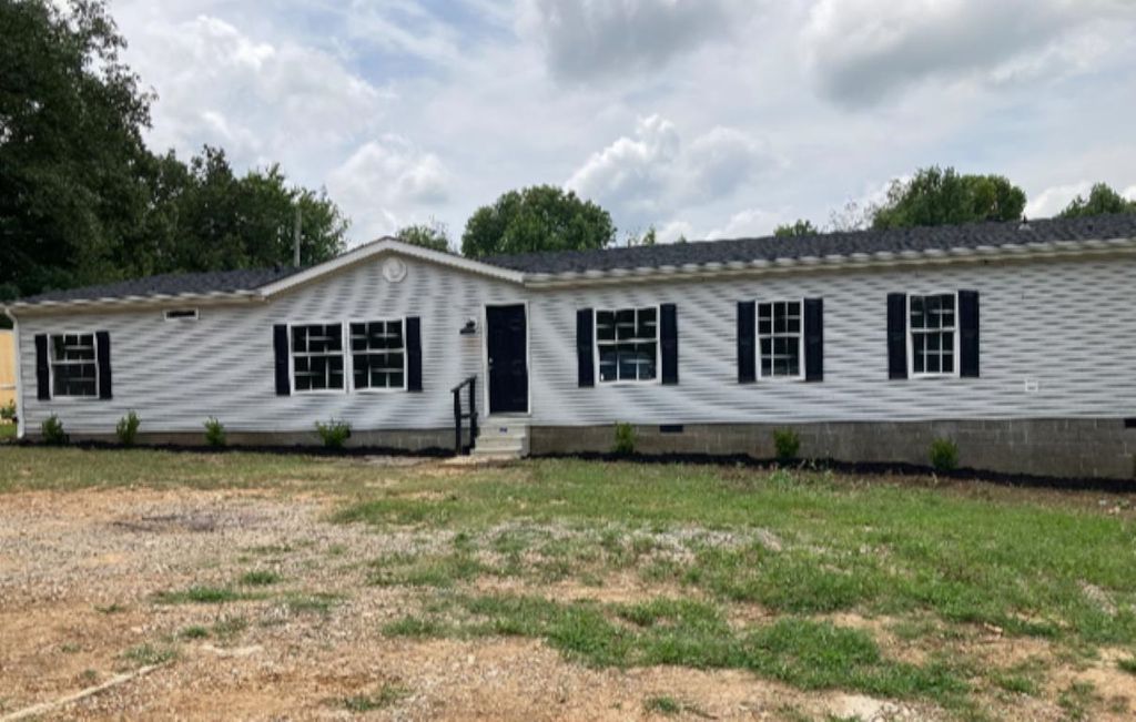 6941 State Route 1163, Beech Creek, KY 42321
