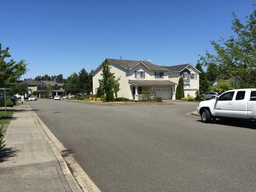 235 Ferndale Ave SE, Renton, WA 3 Bed, 2.5 Bath SingleFamily Home 16 Photos Trulia