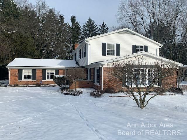 2680 Lowell Rd, Ann Arbor, MI 48103