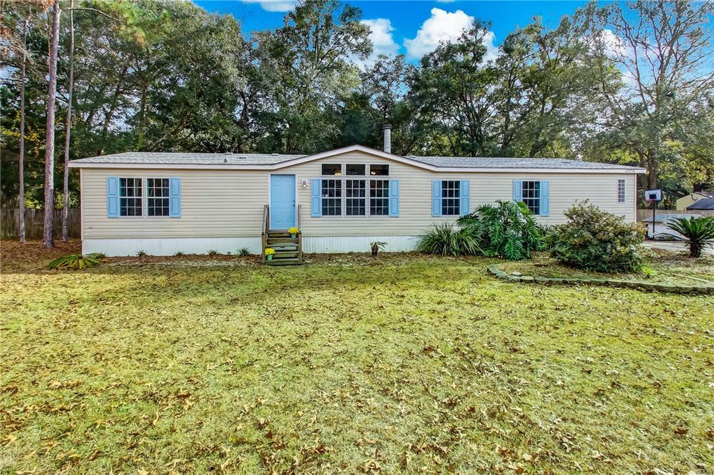 85038 Theresa Rd, Yulee, FL 32097