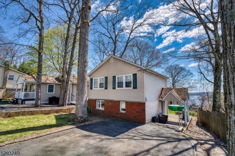 133 Dupont Ave, Hopatcong, NJ 07843 Trulia