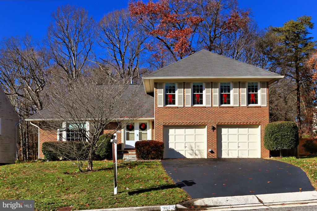 7810 Windy Point Ct, Springfield, VA 4 Bed, 4 Bath SingleFamily Home