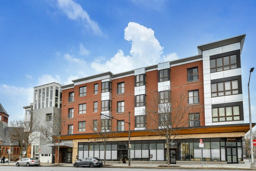 1975 Massachusetts Ave #405, Cambridge, MA 02140