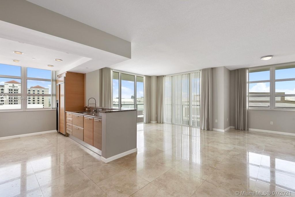 1819 SE 17th St #812, Fort Lauderdale, FL 33316