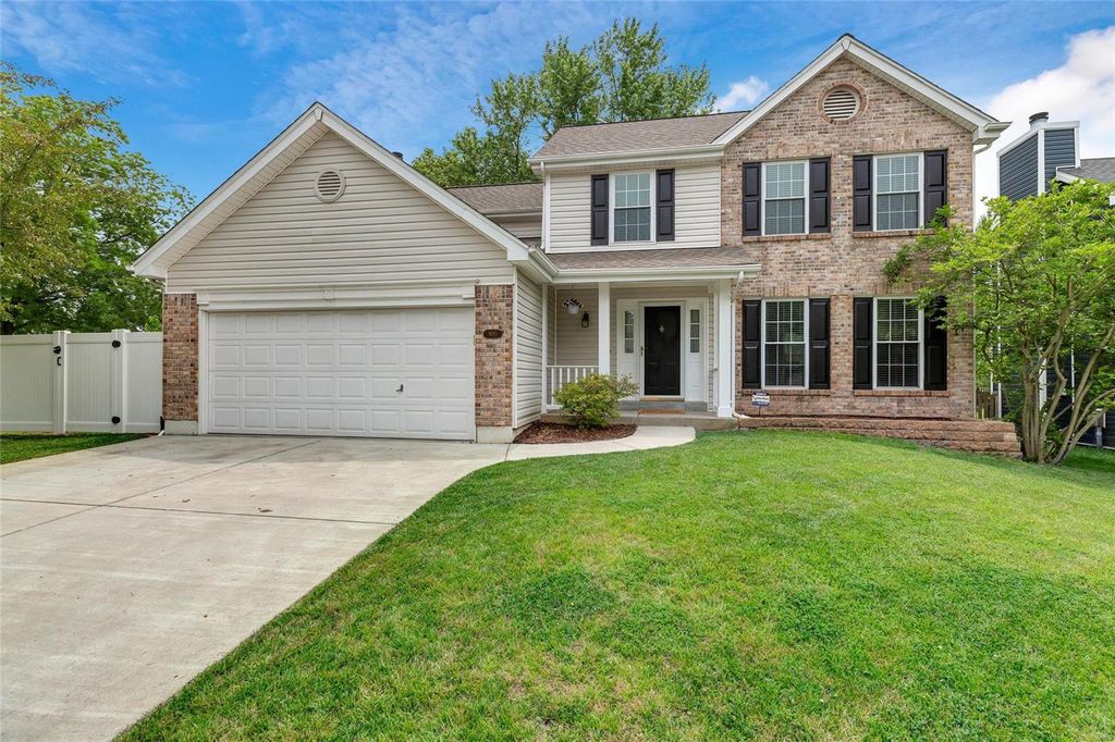 900 Oakwood Farms Ln, Ballwin, MO 63021 Trulia