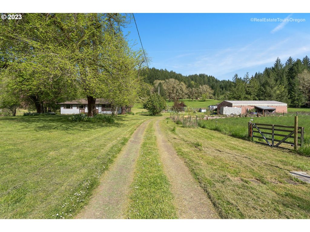 9273 SW Gopher Valley Rd, Sheridan, OR 97378