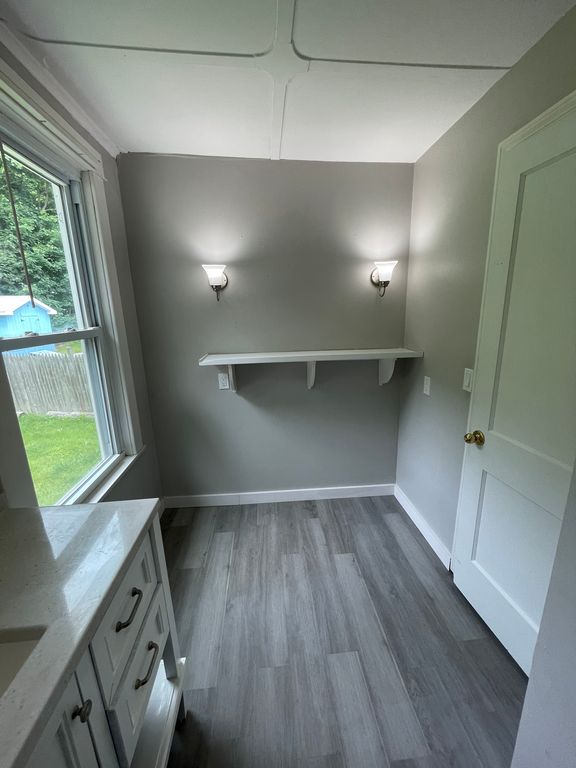 245 Taftville Occum Rd #1, Norwich, CT 06360