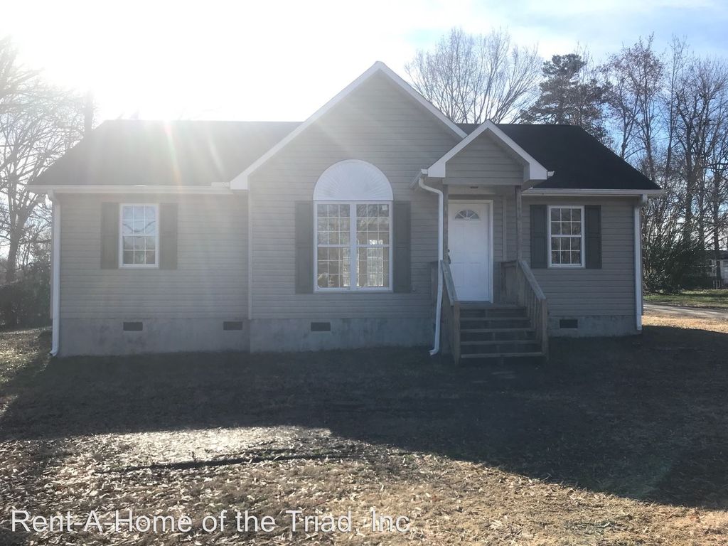 1908 B McKnight Mill Rd, Greensboro, NC 27405 Trulia