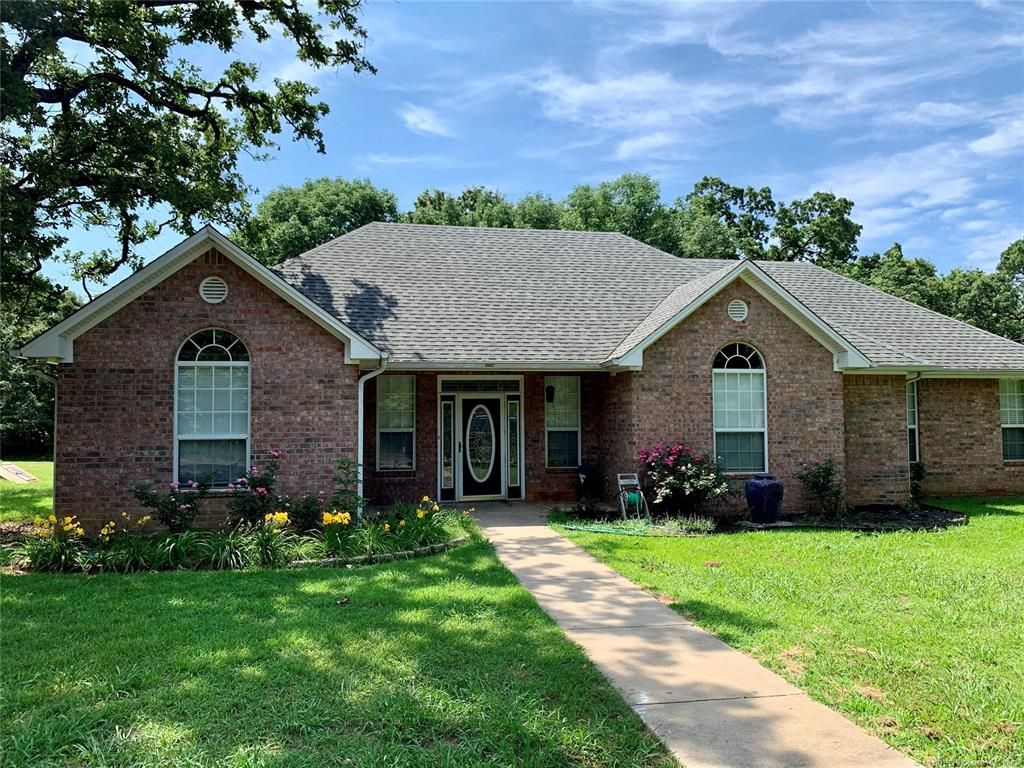 11144 Spanish Oak Dr, Kingston, OK 73439