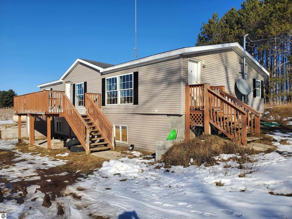 9600 Nine Mile Rd, Evart, MI 49631 Trulia