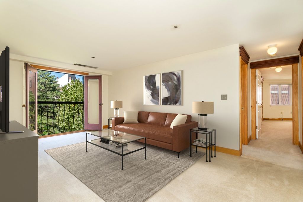 100 Fulton St #3S, Boston, MA 02109