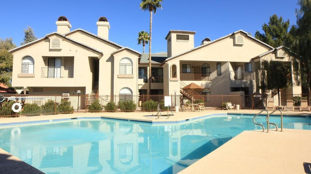 3319 E University Dr, Mesa, AZ 85213