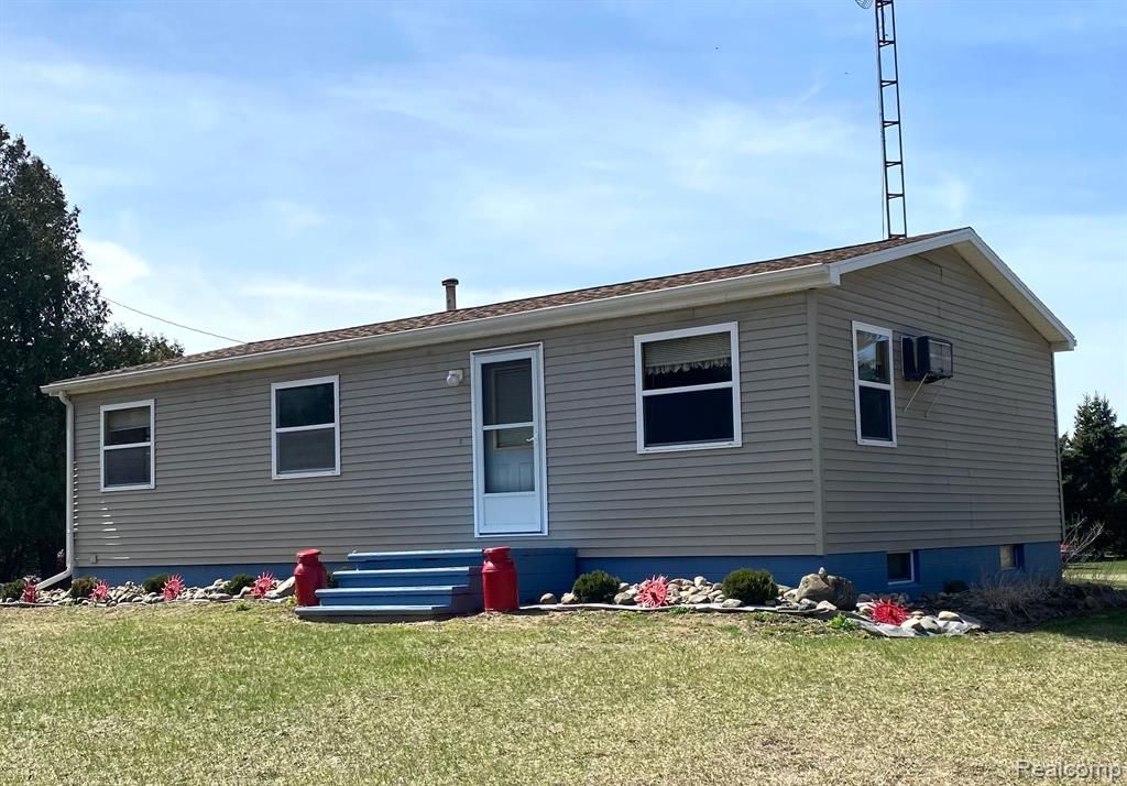 1551 Thomas Rd, Bad Axe, MI 48413 Trulia