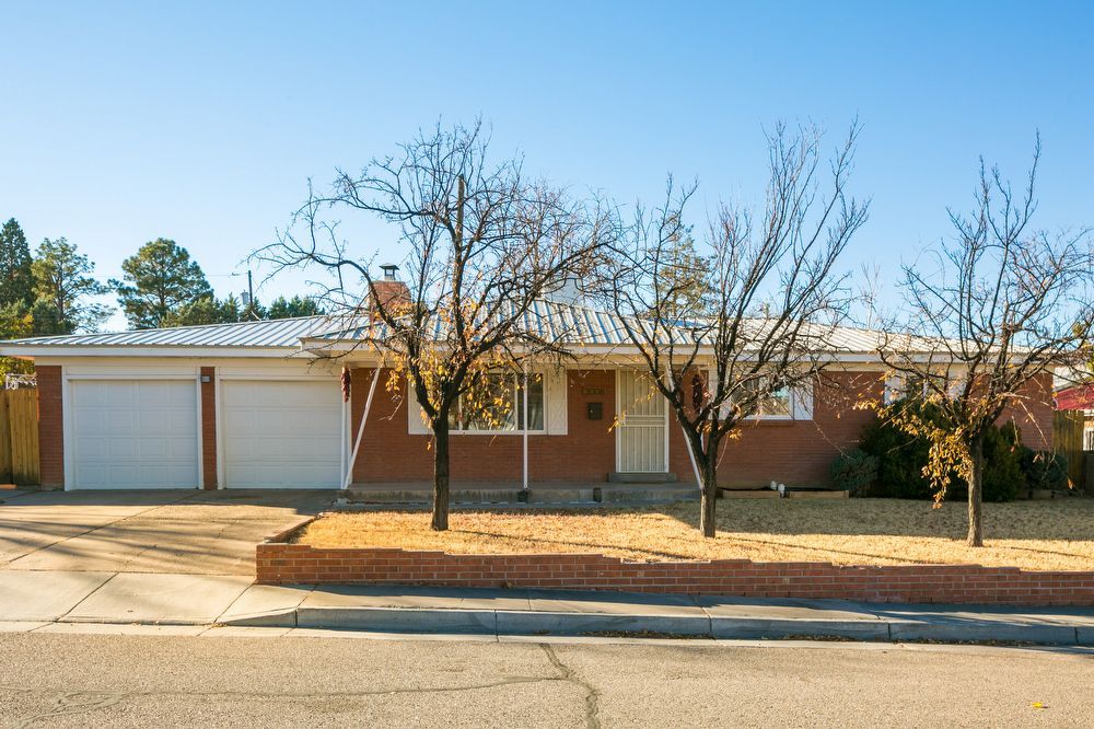 3008 San Rafael Ave SE, Albuquerque, NM 87106