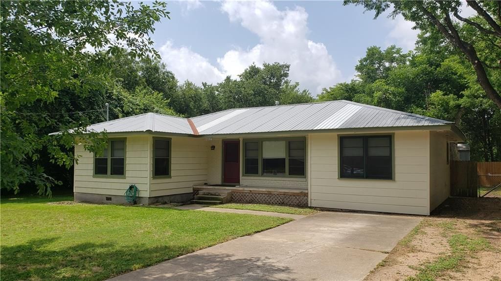 907 Stobaugh St, Austin, TX 78757