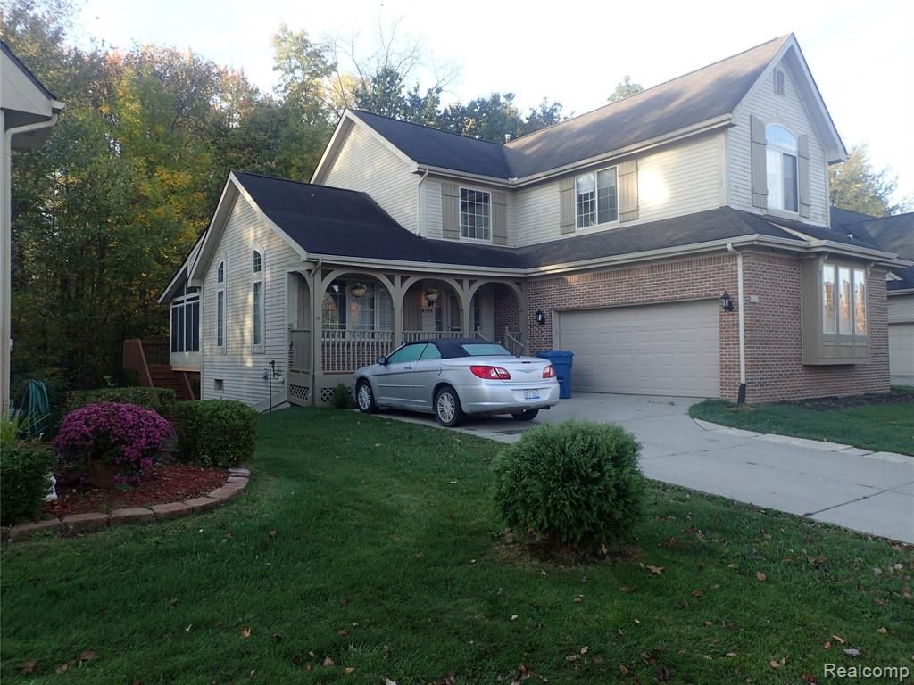 5731 Villa France Ave, Ann Arbor, MI 48103