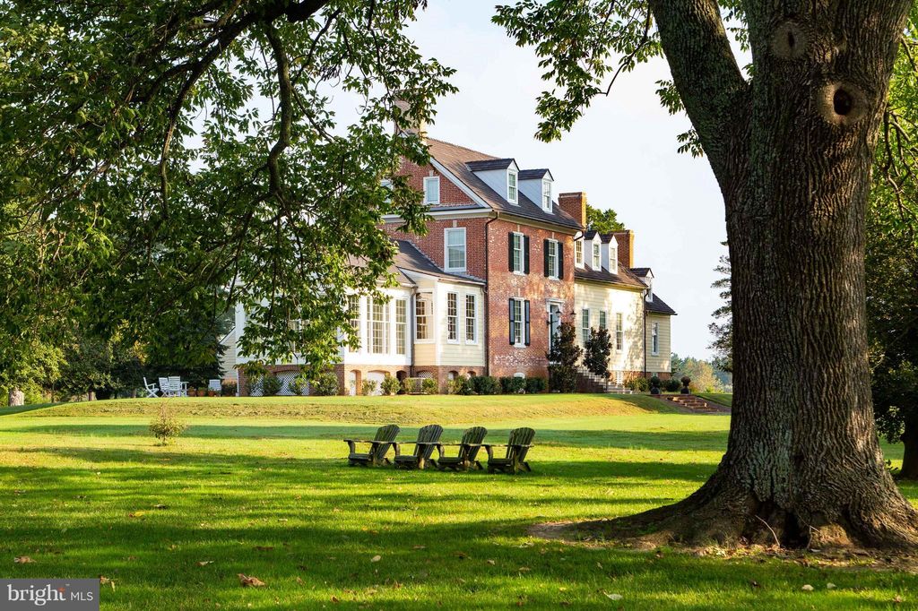 26570 Oxford Rd, Oxford, MD 21654