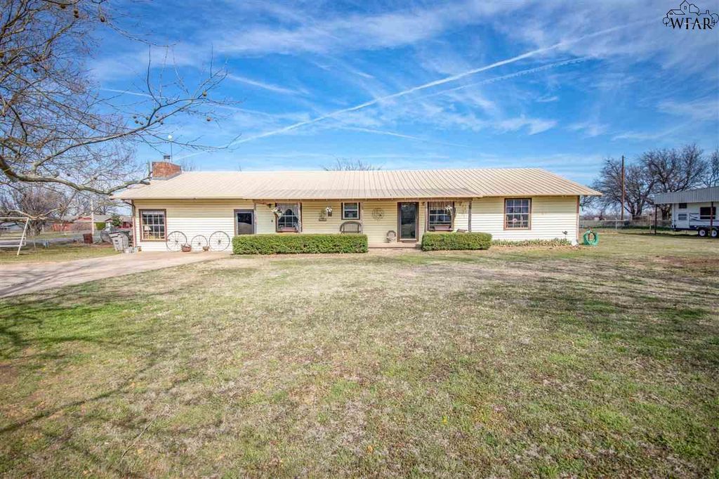 121 Mulberry Ln, Byers, TX 76357 Trulia