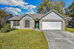4537 Trevi Dr, Jacksonville, FL 32257