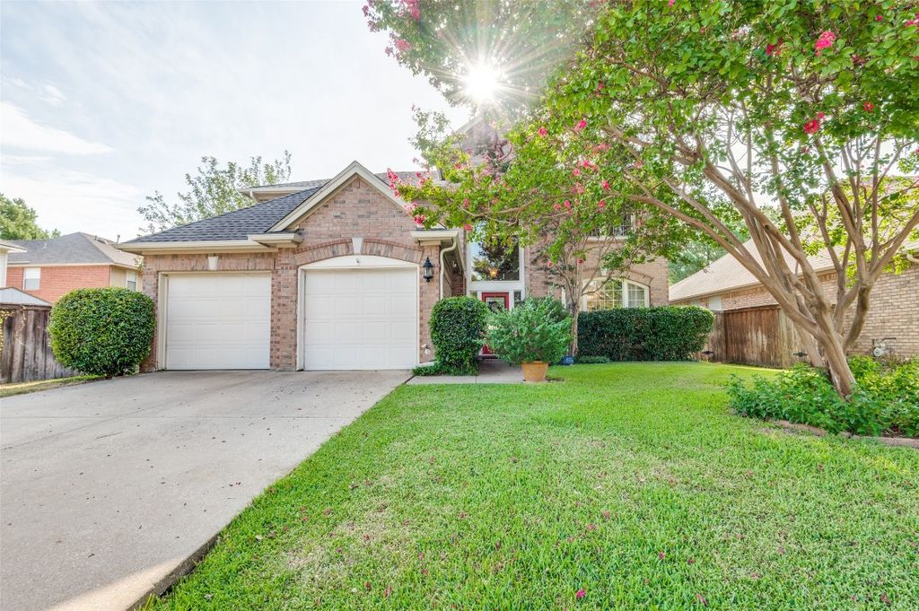 5409 Cold Springs Dr, Arlington, TX 76017