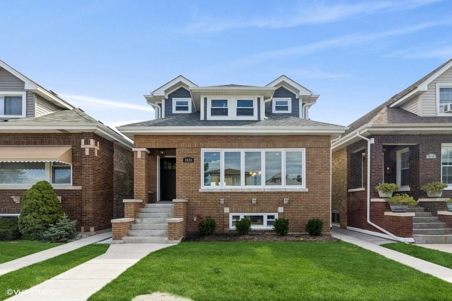 3111 N Lotus Ave, Chicago, IL 60641