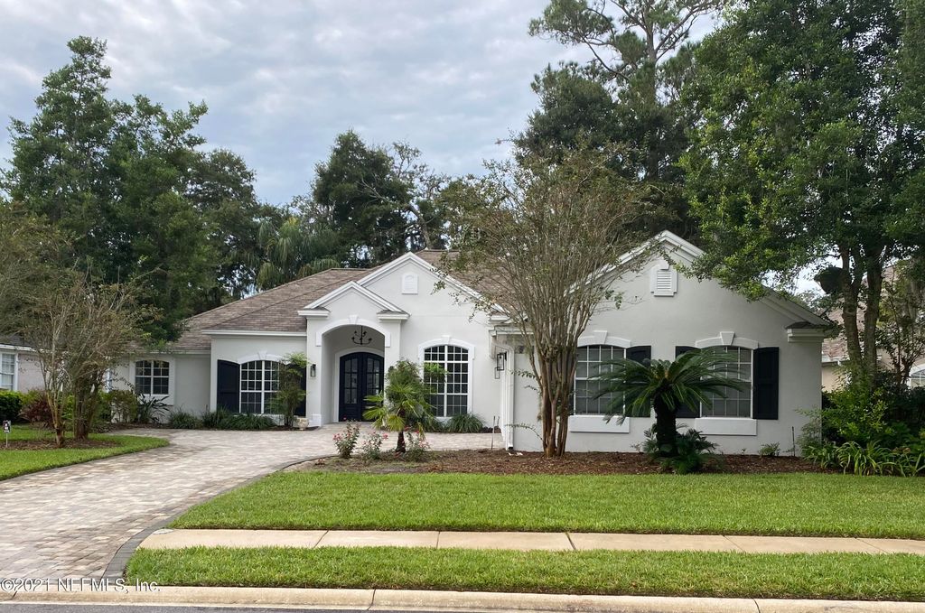 1584 Nottingham Knoll Dr, Jacksonville, FL 32225