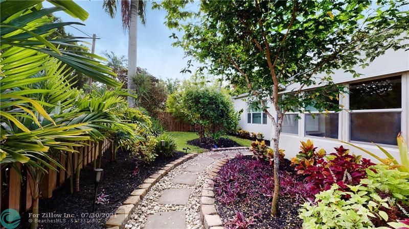916 SW 18th St, Fort Lauderdale, FL 33315