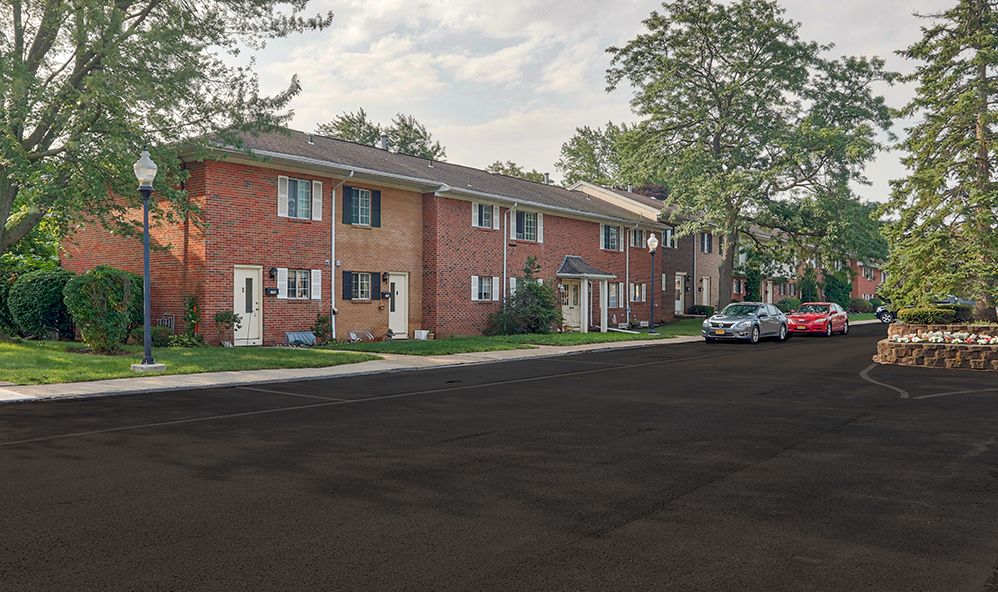 Elmwood Terrace Apartments & Townhomes - Rochester, NY | Trulia