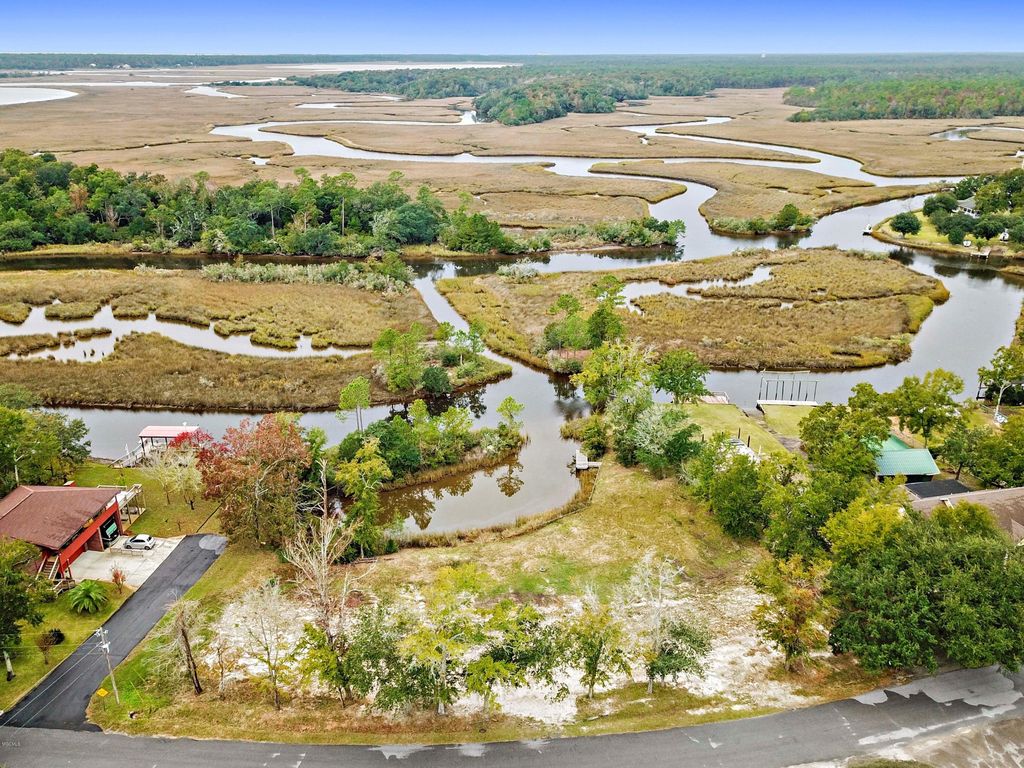 Tradewinds Dr, Gautier, MS 39553 Trulia