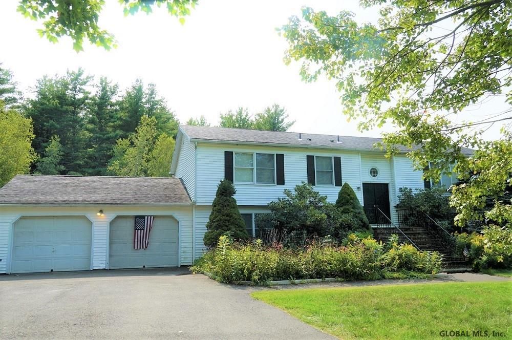 99 E Red Mill Rd, Greenville, NY 12083 4 Bed, 3 Bath SingleFamily