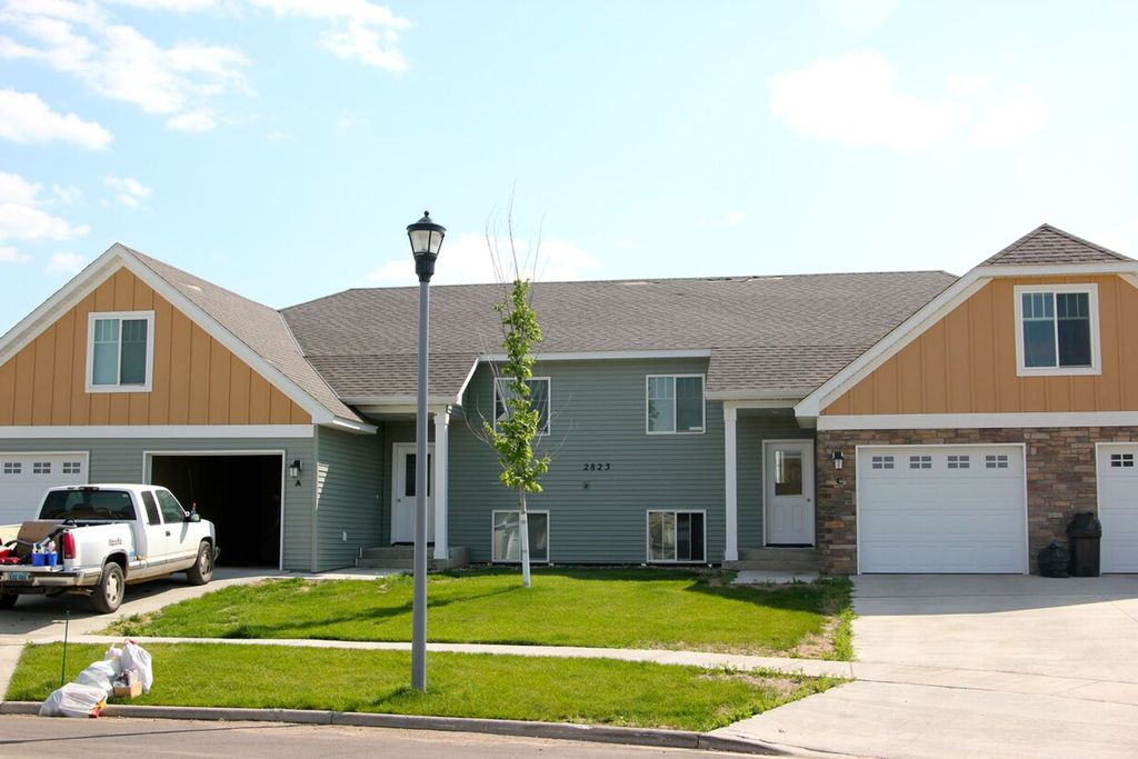 2800-2823 15th Ave NW, Minot, ND 58703
