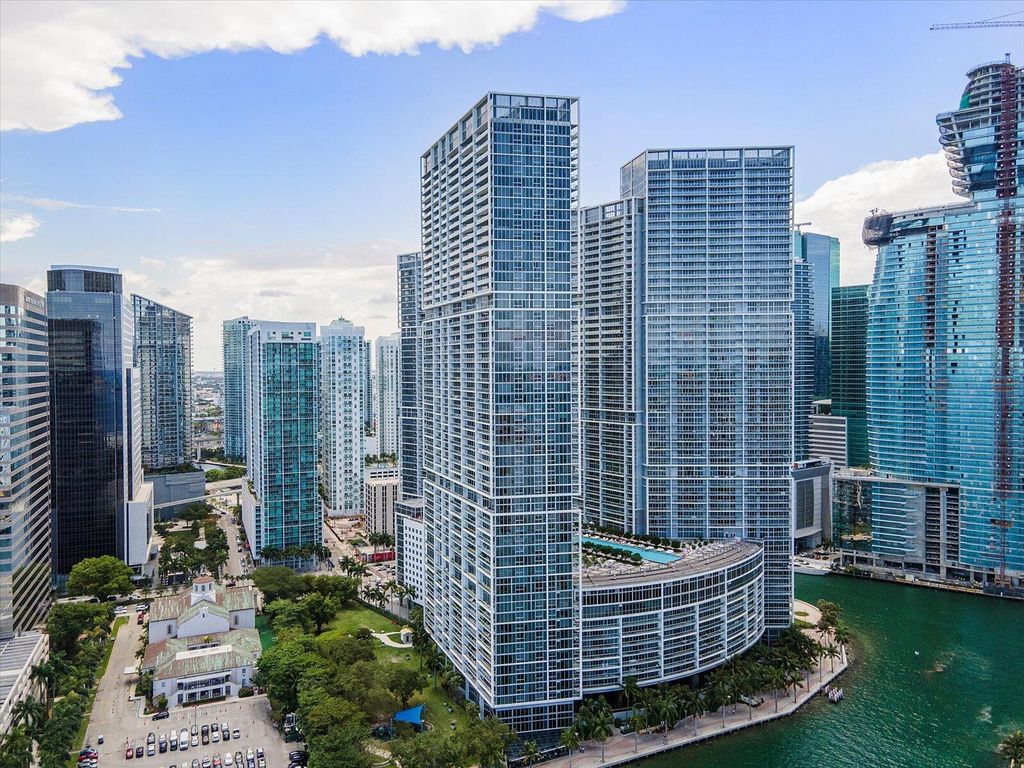 495 Brickell Ave #3511, Miami, FL 33131