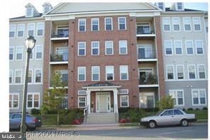 531 Lawson Way #108, Rockville, MD 20850