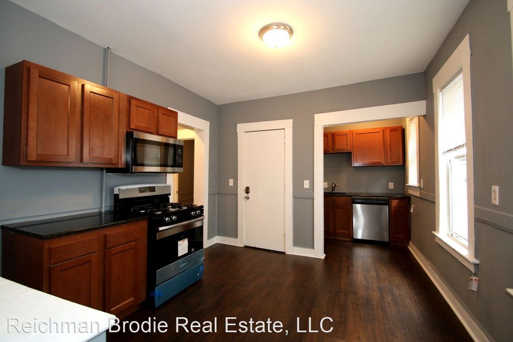 205 Dover St #2, New Haven, CT 06513